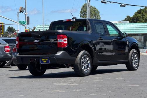 Shadow Black 2026 Ford Maverick XLT