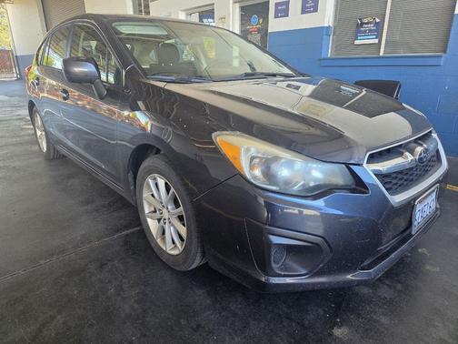 2013 Subaru Impreza 2.0i Premium