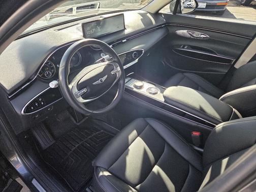 2024 Genesis GV70 2.5T AWD