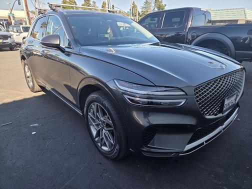 2024 Genesis GV70 2.5T AWD