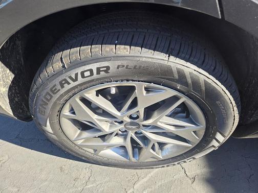 2024 Genesis GV70 2.5T AWD