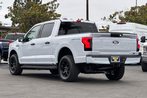 2025 Ford F-150 Lightning XLT