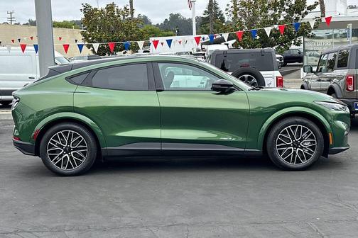 2025 Ford Mustang Mach-E Premium