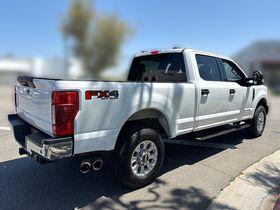 Oxford White 2022 Ford F-250 XLT