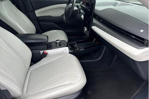 2021 Ford Mustang Mach-E Premium