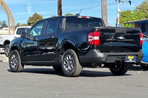 Shadow Black 2026 Ford Maverick XLT