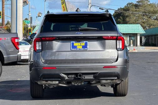 Carbonized Gray Metallic 2026 Ford Explorer ST-Line