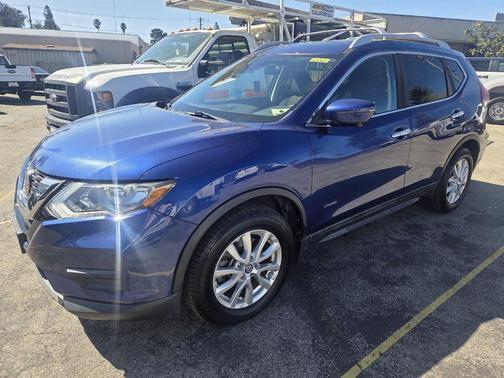 2019 Nissan Rogue Hybrid SV