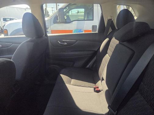 2019 Nissan Rogue Hybrid SV