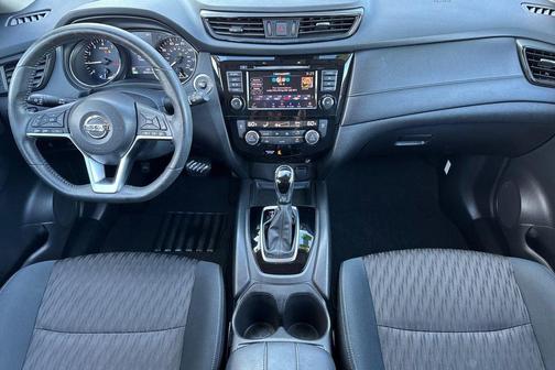 2019 Nissan Rogue Hybrid SV