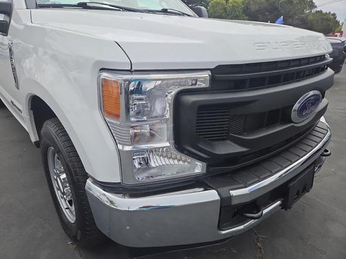 Oxford White 2021 Ford F-250 XL