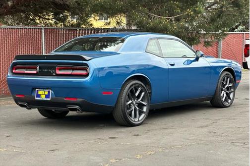 2022 Dodge Challenger SXT