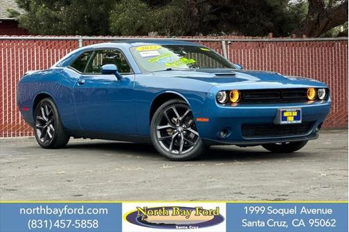 2022 Dodge Challenger SXT