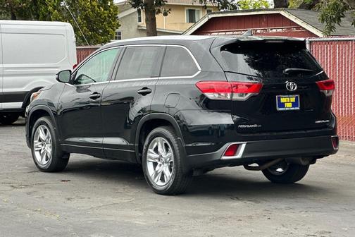 2018 Toyota Highlander Limited