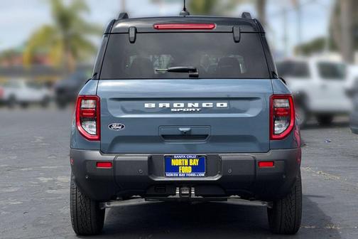 Azure Gray Metallic Tri-Coat 2026 Ford Bronco Sport Badlands