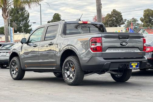 Carbonized Gray Metallic 2026 Ford Maverick Tremor
