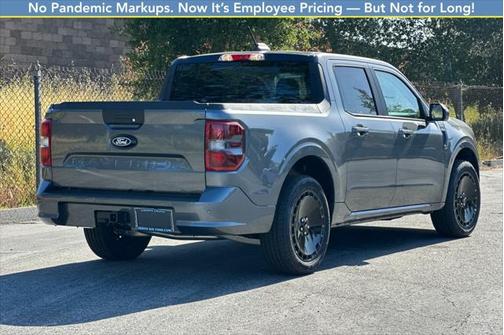 2025 Ford Maverick Lobo Standard