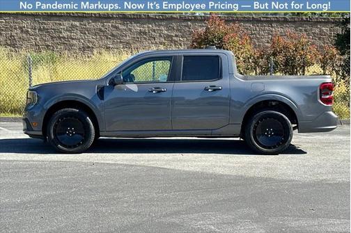 2025 Ford Maverick Lobo Standard