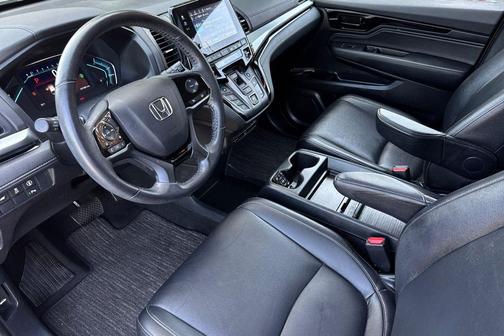 Modern Steel 2024 Honda Odyssey Touring