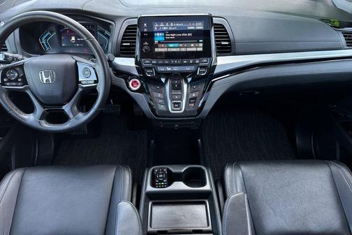 Modern Steel 2024 Honda Odyssey Touring