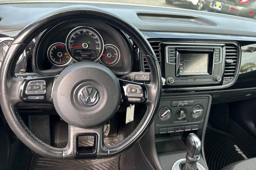 2018 Volkswagen Beetle 2.0T S