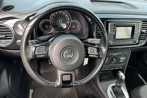 2018 Volkswagen Beetle 2.0T S