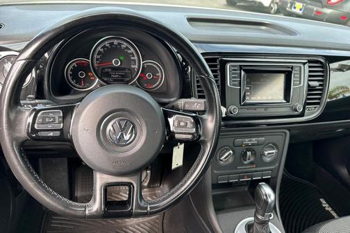 2018 Volkswagen Beetle 2.0T S