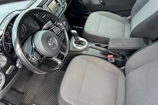 2018 Volkswagen Beetle 2.0T S