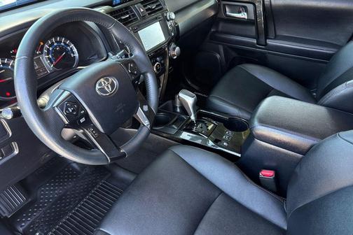 Super White 2019 Toyota 4Runner TRD Pro
