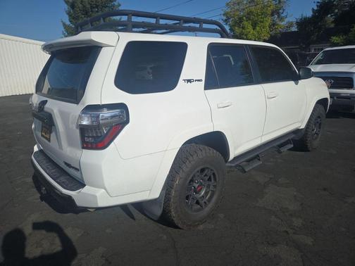 Super White 2019 Toyota 4Runner TRD Pro