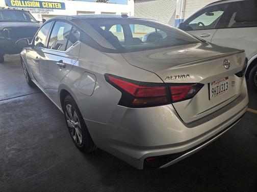 2020 Nissan Altima S FWD