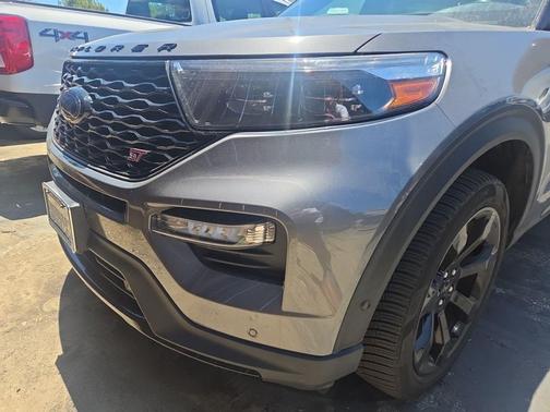 Carbonized Gray Metallic 2021 Ford Explorer ST
