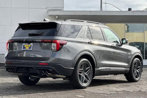 Carbonized Gray Metallic 2026 Ford Explorer ST
