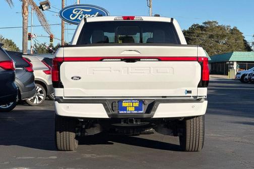 2025 Ford F-150 Lightning LARIAT