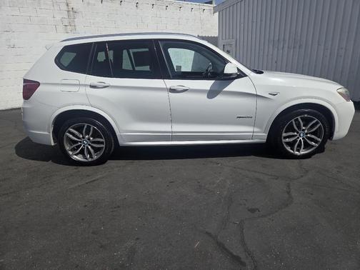 Mineral White Metallic 2016 BMW X3 xDrive28d