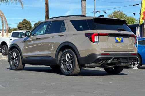 Marsh Gray 2026 Ford Explorer ST