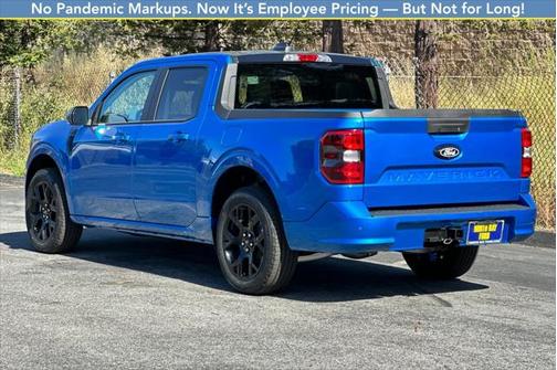 2025 Ford Maverick Lobo Standard