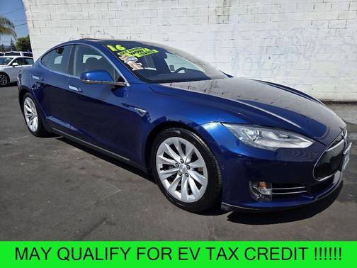 2016 Tesla Model S 70D