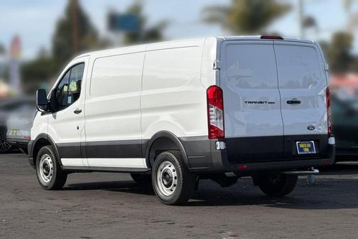Oxford White 2026 Ford Transit-250 Base