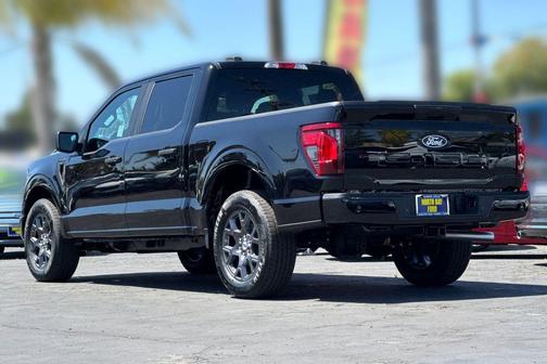 Agate Black Metallic 2026 Ford F-150 STX