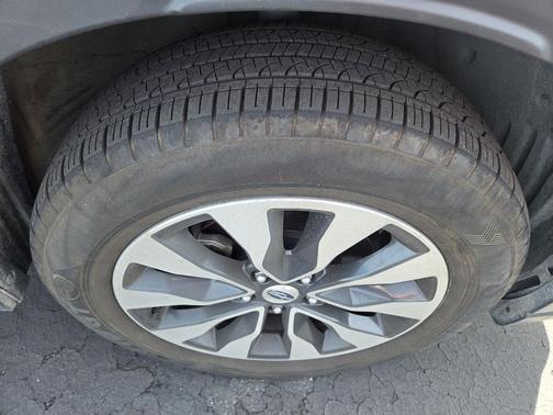 2023 Subaru Outback Touring XT