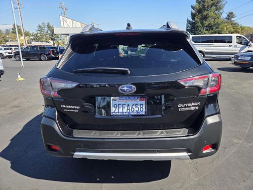 2023 Subaru Outback Touring XT