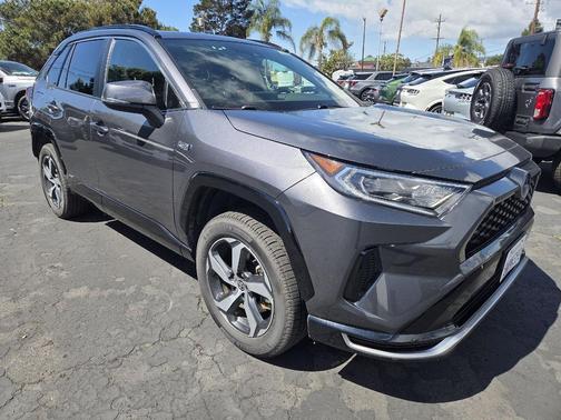 2021 Toyota RAV4 Prime SE