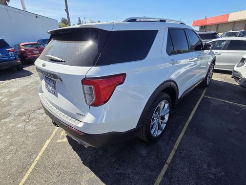 2021 Ford Explorer Platinum