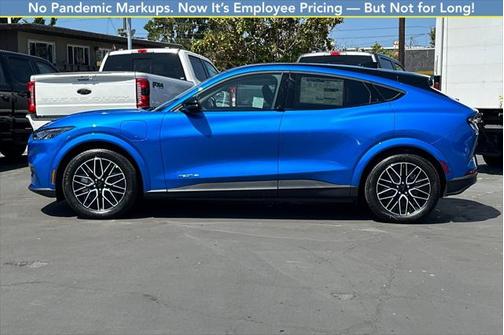 2025 Ford Mustang Mach-E Premium