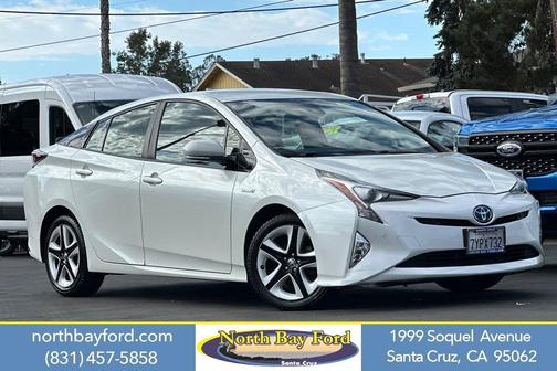 2017 Toyota Prius Four Touring