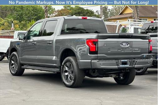 2025 Ford F-150 Lightning Flash