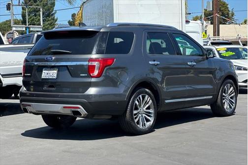 2017 Ford Explorer Platinum