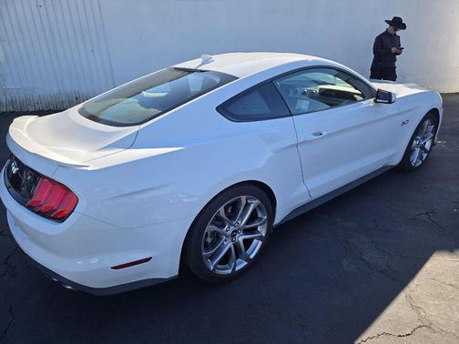 2021 Ford Mustang GT Premium