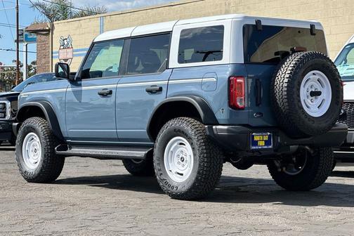 2025 Ford Bronco Heritage Edition